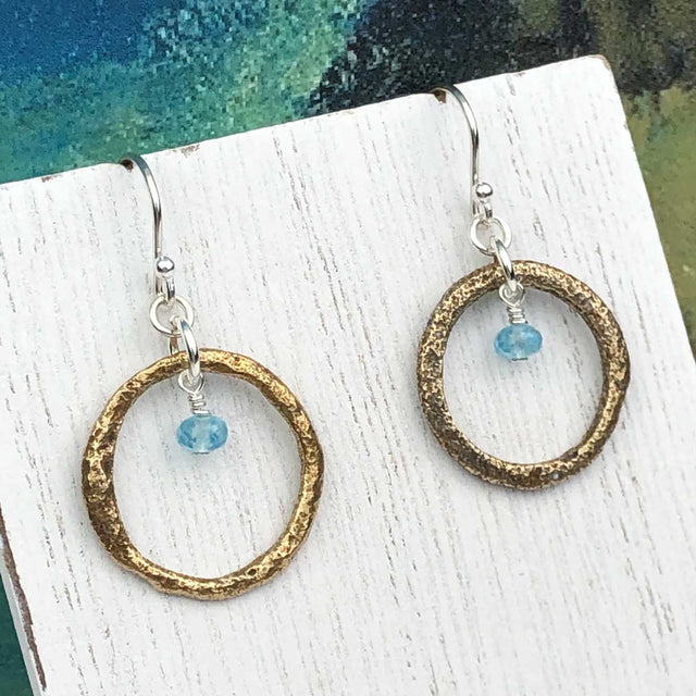 Light to Dark Golden Bronze Celtic Ring Money Earrings with Genuine Apatite