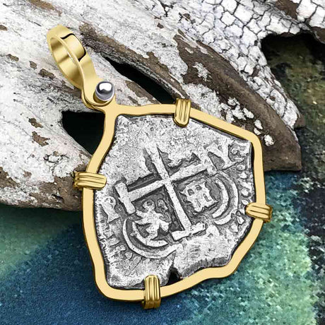 Princess Louisa Shipwreck Dated 1723 2 Reale Piece of Eight 14K Gold Pendant