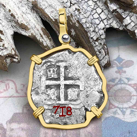 Rare Blackbeard Era Dated 1718 Spanish 2 Reale Cob Piece of 8 14K Gold Pendant