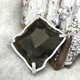 Queen Shipwreck 1790s British East India Company Brown Bess Musket Flint Sterling Silver Necklace