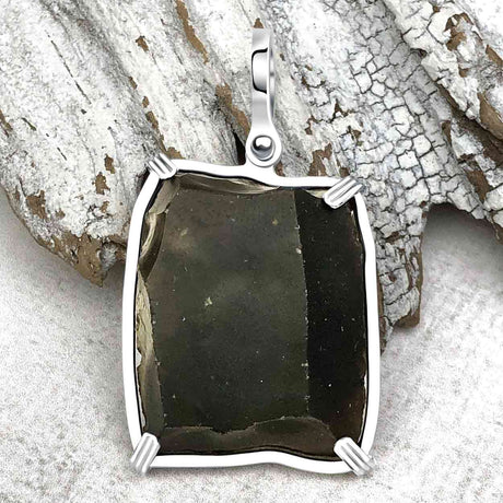 Queen Shipwreck 1790s British East India Company Brown Bess Musket Flint Sterling Silver Necklace