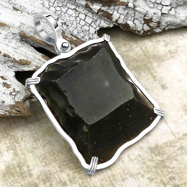 Queen Shipwreck 1790s British East India Company Brown Bess Musket Flint Sterling Silver Necklace