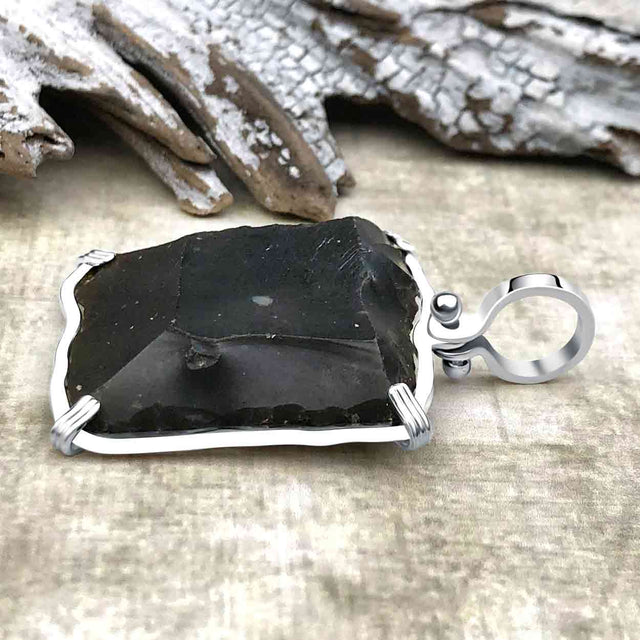 Queen Shipwreck 1790s British East India Company Brown Bess Musket Flint Sterling Silver Necklace