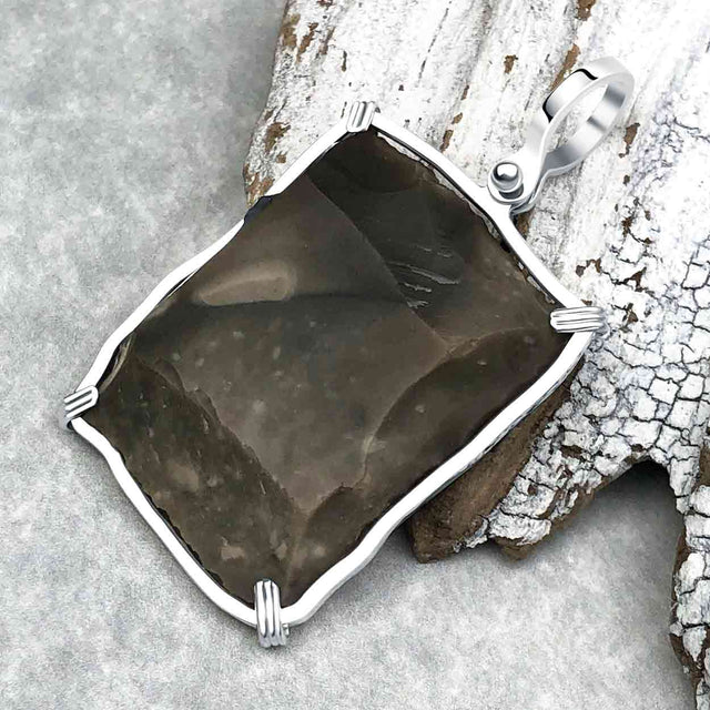 Queen Shipwreck 1790s British East India Company Brown Bess Musket Flint Sterling Silver Necklace