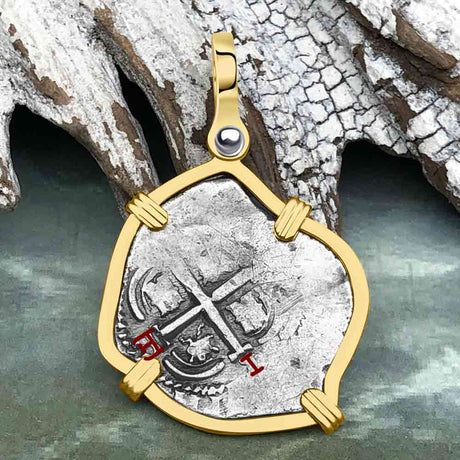 1661 Consolacion Shipwreck Pirate Era Spanish 1 Reale Piece of Eight 14K Gold Pendant