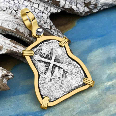 1715 Fleet Shipwreck Pirate Era Spanish 2 Reale "Piece of 8" 14K Gold Pendant