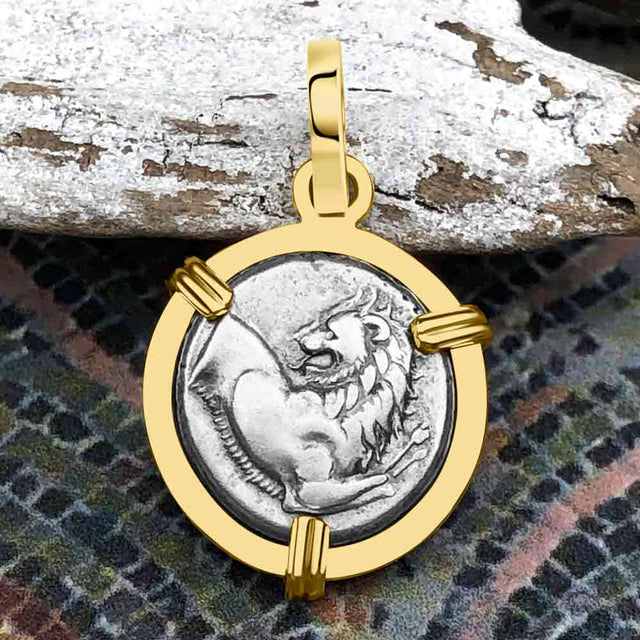 Ancient Greek Lion Hemidrachm 400 BC 14K Gold Pendant