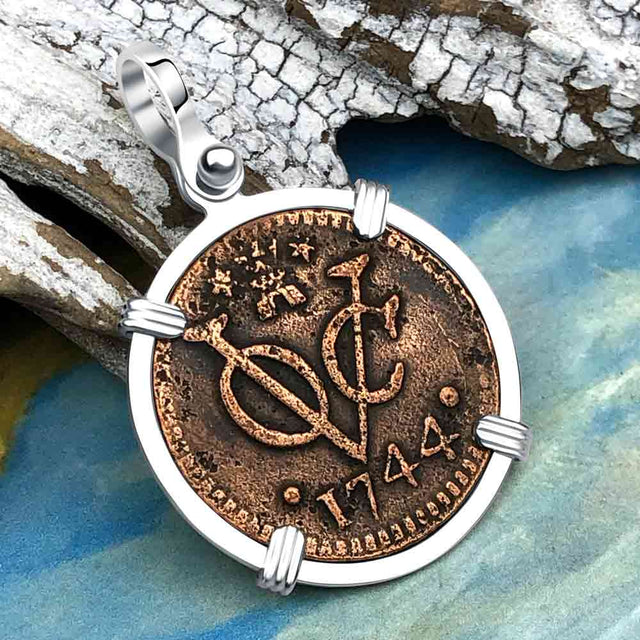 VOC - Dutch East India Company Shipwreck - I Struggle and Survive - 1744 1 Duit Sterling Silver Pendant