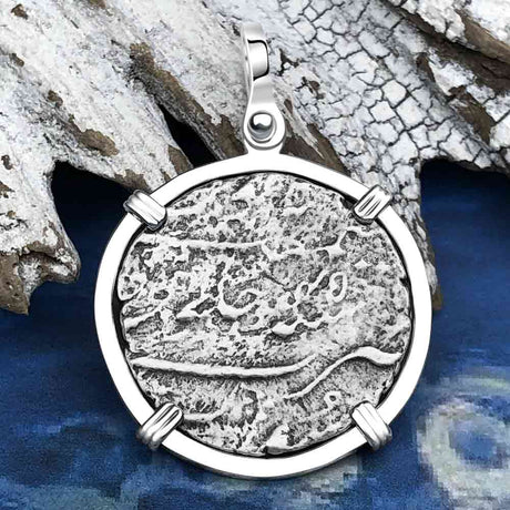 Taj Mahal Sunken Treasure - Arthur C Clarke's 1702 Shipwreck 1 Rupee Silver Coin Pendant