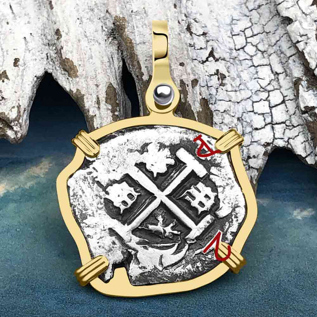 Princess Louisa Shipwreck Dated 1738 2 Reale Piece of Eight 14K Gold Pendant