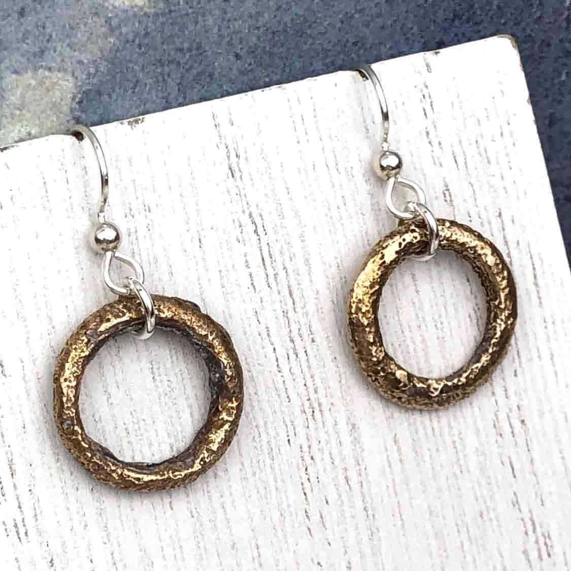 Thick Variegated Golden Bronze Celtic Ring Money Earrings