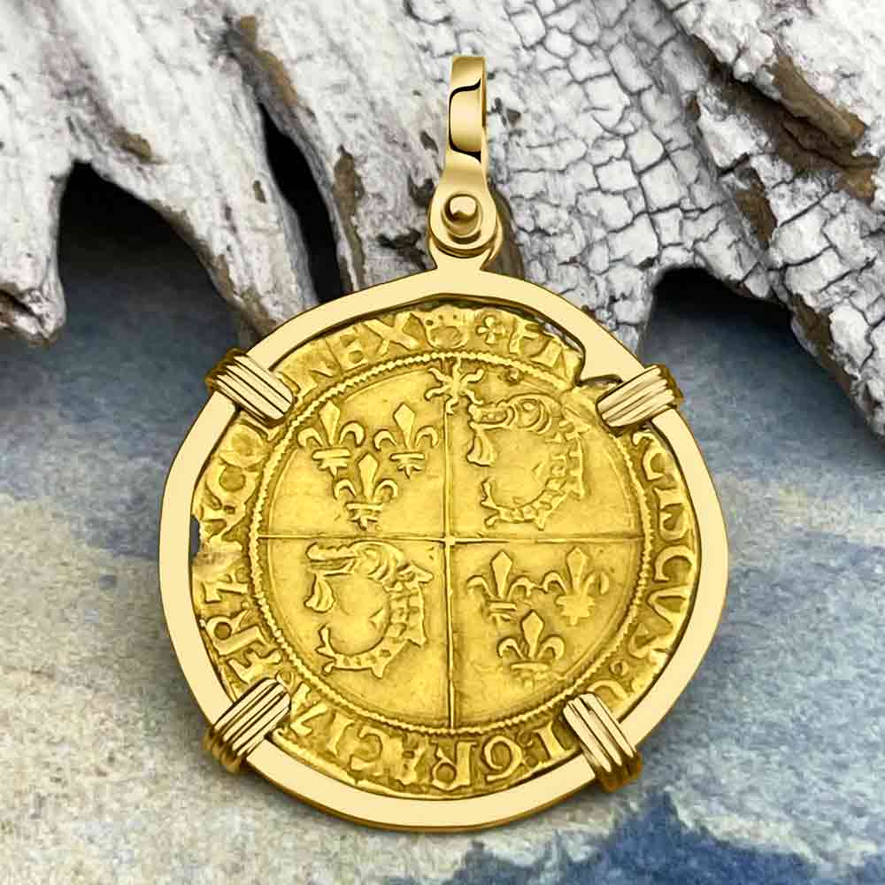 Medieval France Royal 22K Gold Ecu d&#39;or de Dauphine Cross &amp; Dolphin Coin Francis I circa 1515 in an 18K Gold Pendant