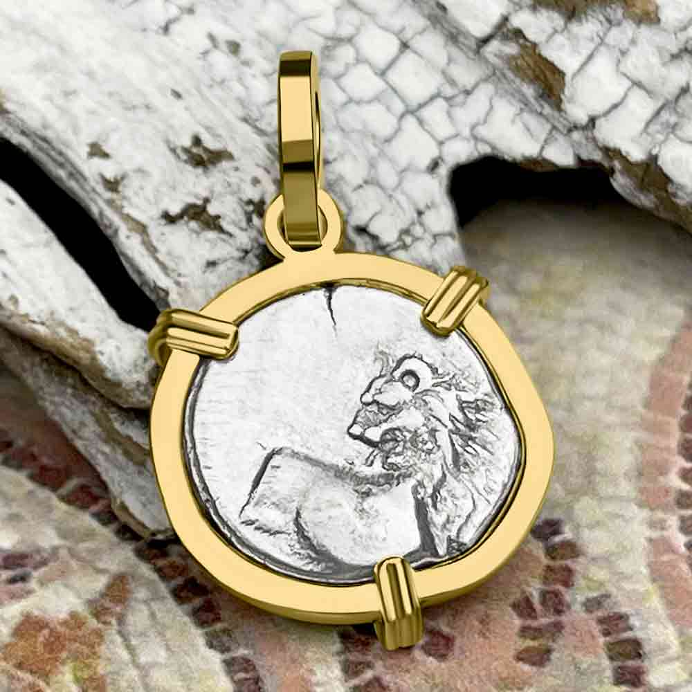 Ancient Greek Lion Hemidrachm 400 BC 14K Gold Pendant