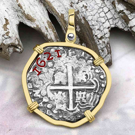 RARE DATED Atocha Era Land Find Spanish 2 Reale Piece of Eight 14K Gold Pendant