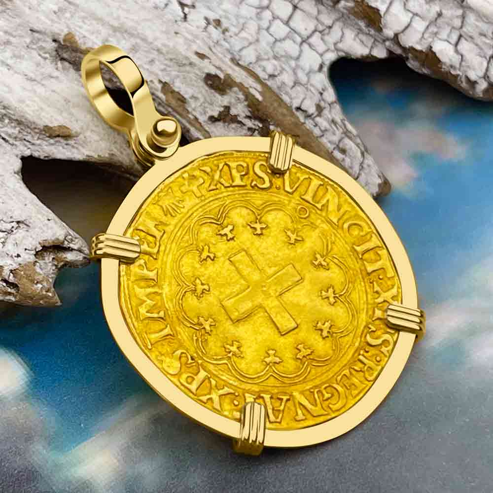 Medieval France Royal 22K Gold Extremely Rare Ecu d'or a la Croisette Cross Coin Francis I circa 1519 in an 18K Gold Pendant