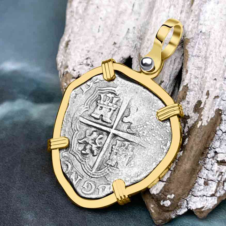 Sao Jose Rare 2 Reale circa 1592-1597 Shipwreck Coin 14K Gold Pendant