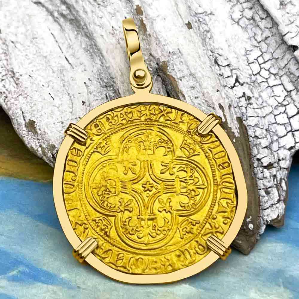 Medieval France Royal 22K Gold Ecu d&#39;or Cross Coin of Charles VI circa 1380 in an 18K Gold Pendant