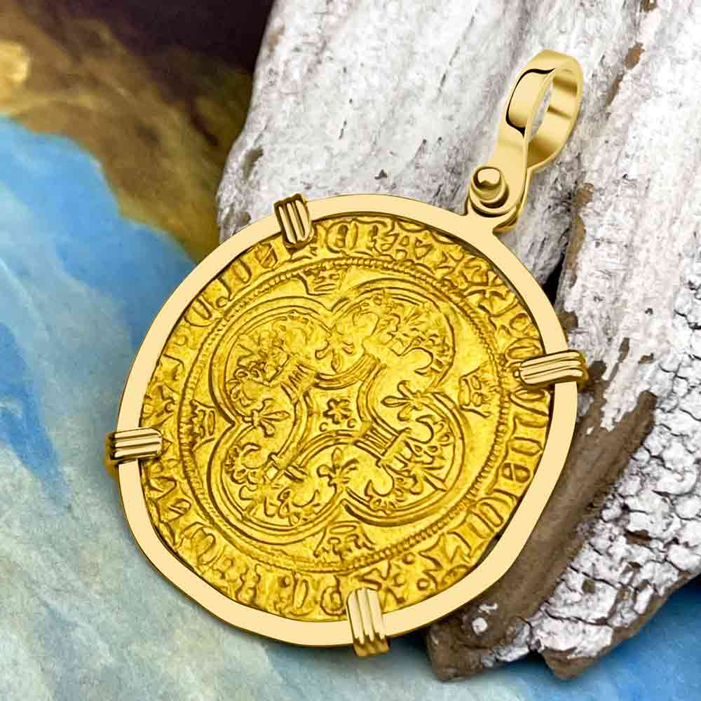 Medieval France Royal 22K Gold Ecu d&#39;or Cross Coin of Charles VI circa 1380 in an 18K Gold Pendant