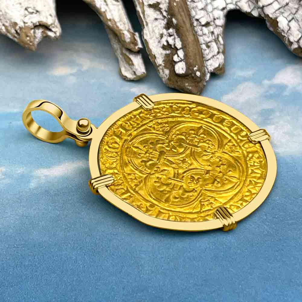 Medieval France Royal 22K Gold Ecu d&#39;or Cross Coin of Charles VI circa 1380 in an 18K Gold Pendant