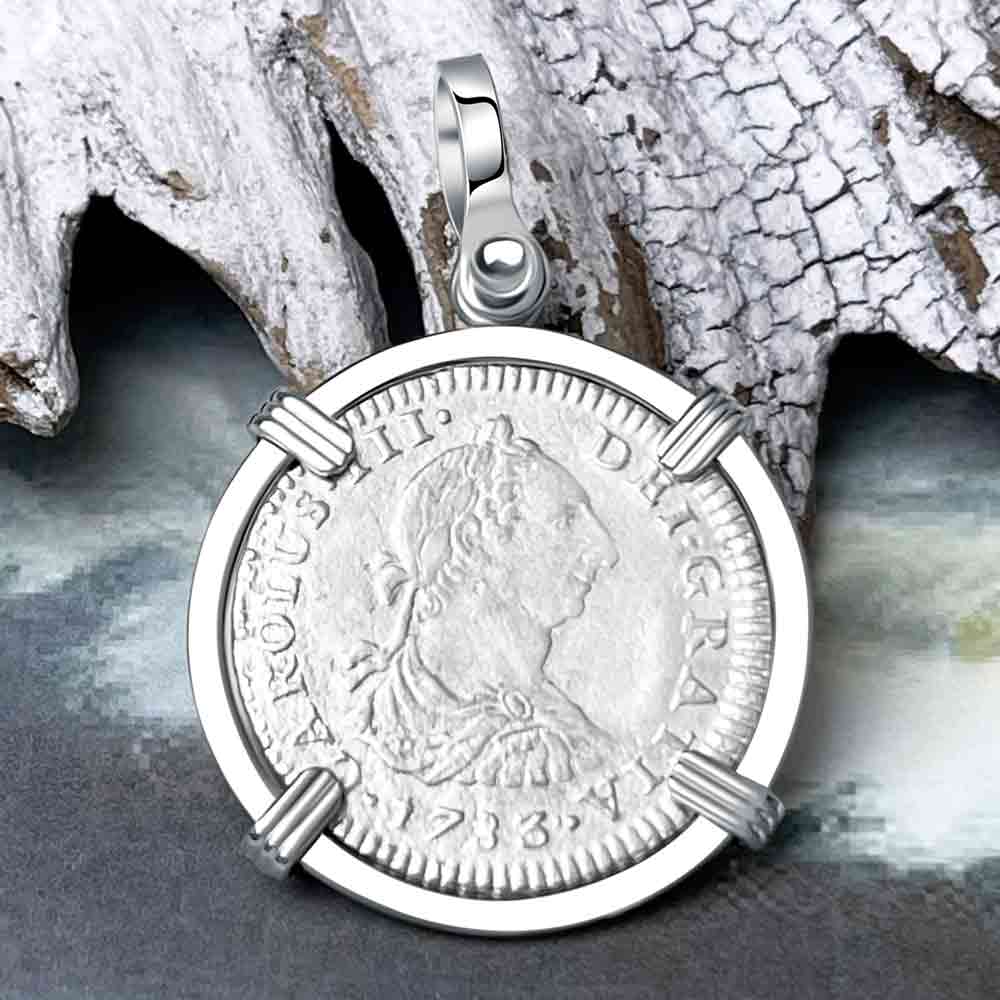 Stunning El Cazador Shipwreck 1783 1 Reale 14K White Gold Treasure Coin Pendant
