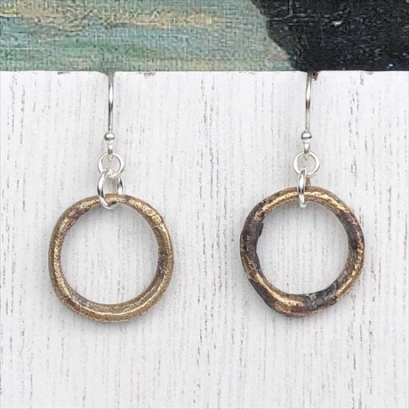 Golden Red Raised Ridge Bronze Celtic Ring Money Earrings