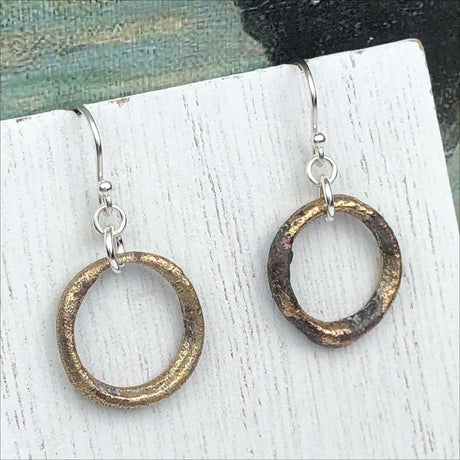 Golden Red Raised Ridge Bronze Celtic Ring Money Earrings