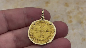 video Medieval France Royal 22K Gold Ecu d'or Cross Coin Louis XI circa 1470 18K Gold Pendant