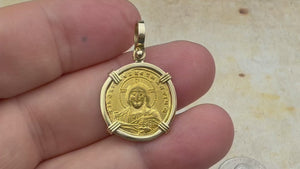 video Jesus Christ King of Kings 23K Gold Solidus Coin 950 AD 18K Gold Pendant