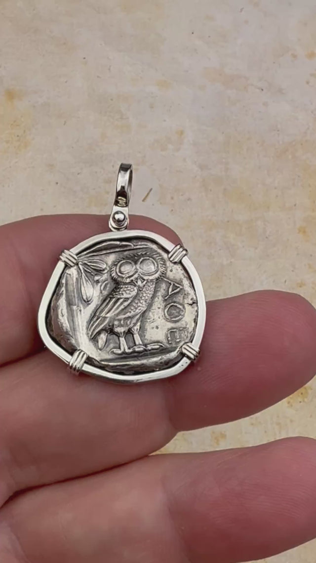 Ancient Greek Athena and the Owl Silver Tetradrachm circa 450 BC 14K White Gold Pendant 