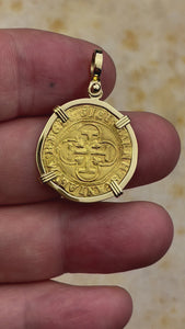 video Rare Circa 1535 Unknown Shipwreck 22K Gold 1 Escudo - the Legendary Pirate Era Doubloon 18K Gold Pendant