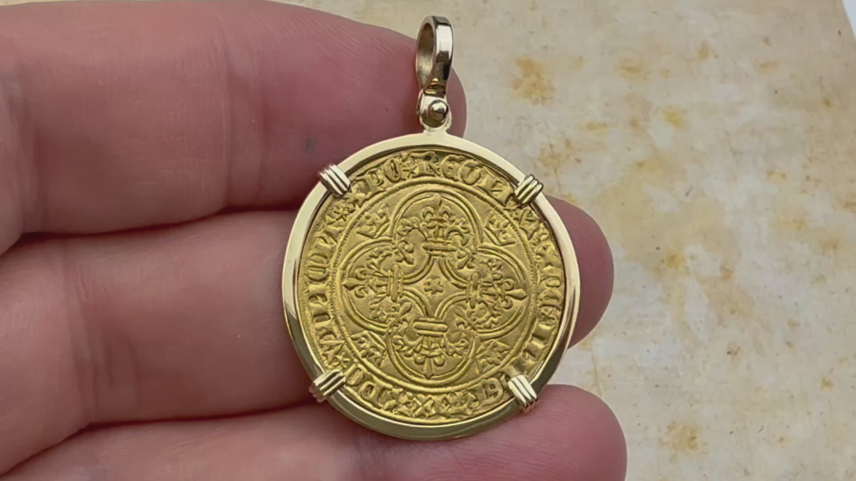 video Medieval France Royal 22K Gold Ecu d'or Cross Coin of Charles VI circa 1380 18K Gold Pendant