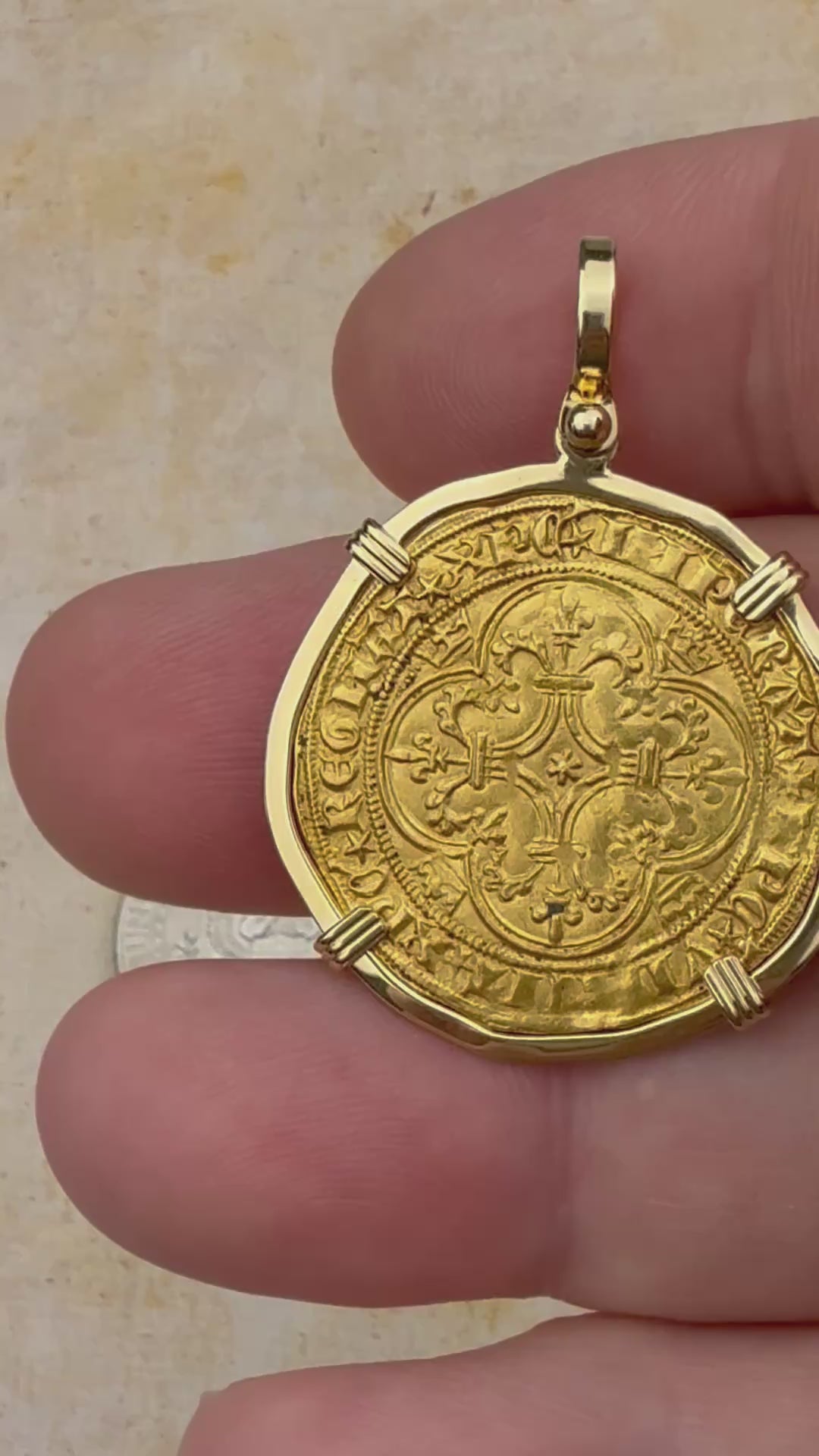 video Medieval France Royal 22K Gold Ecu d'or Cross Coin of Charles VI circa 1380 in an 18K Gold Pendant